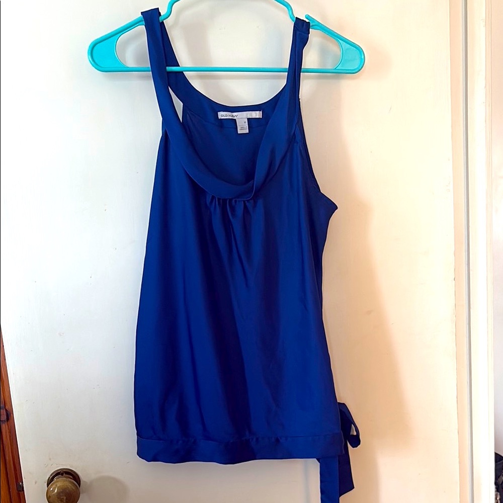 Women's Blue Sleeveless Top